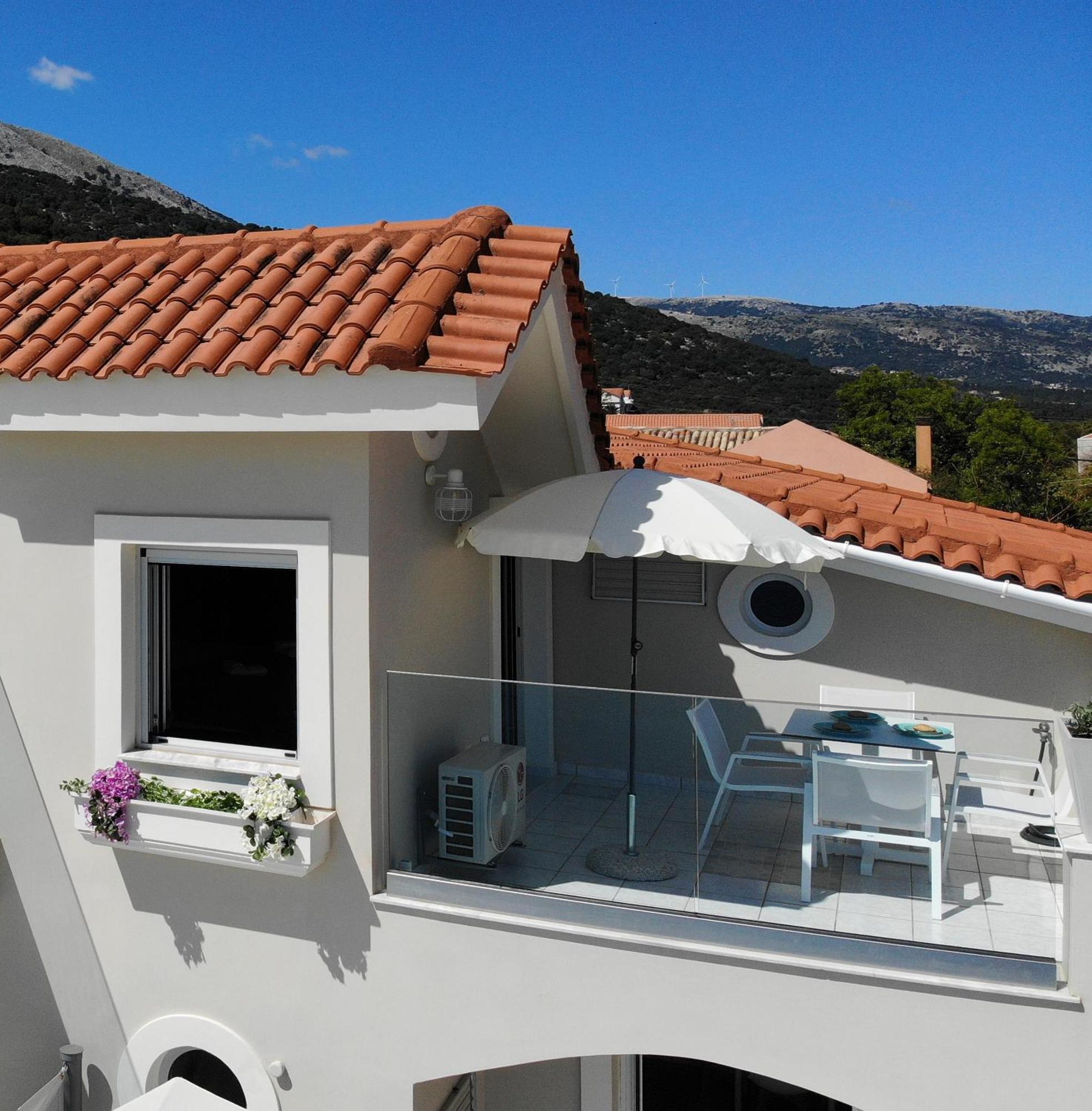 Sunrise Bay Apts Agia Efimia Cameră foto